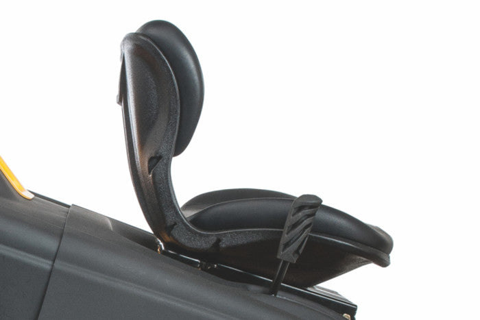 Cub Cadet XT1 OR95 – Ride-On Lawn Tractor 95 cm Cutting Deck