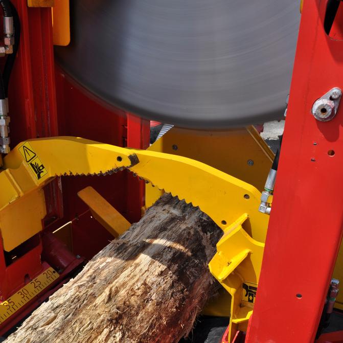 Rabaud XYLOG 520 – Professional Firewood Processor (Up to 520 mm Logs)