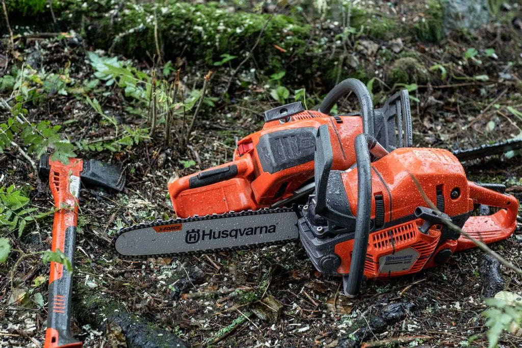 Husqvarna 550 XP® 50.1 cm³ Professional Petrol Chainsaw